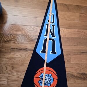 Winning Streak UNC Basketball Pennant